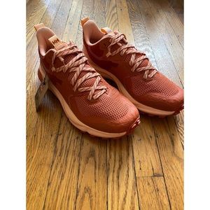 NIB - Helly Hanson Falcon Trail Running Shoes - EU38